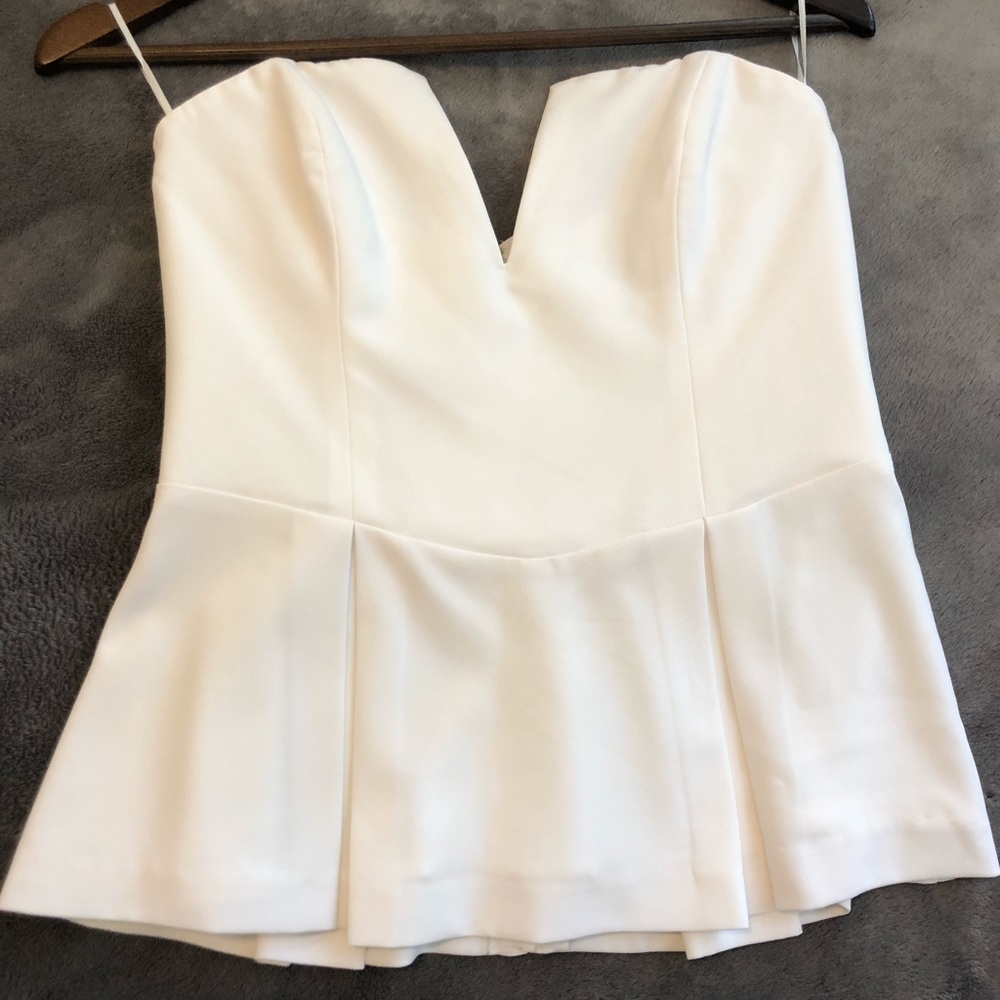 GUESS TOP